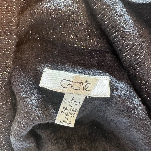 Cache black and gold metallic cowl neck sweater - Picture 5 of 5